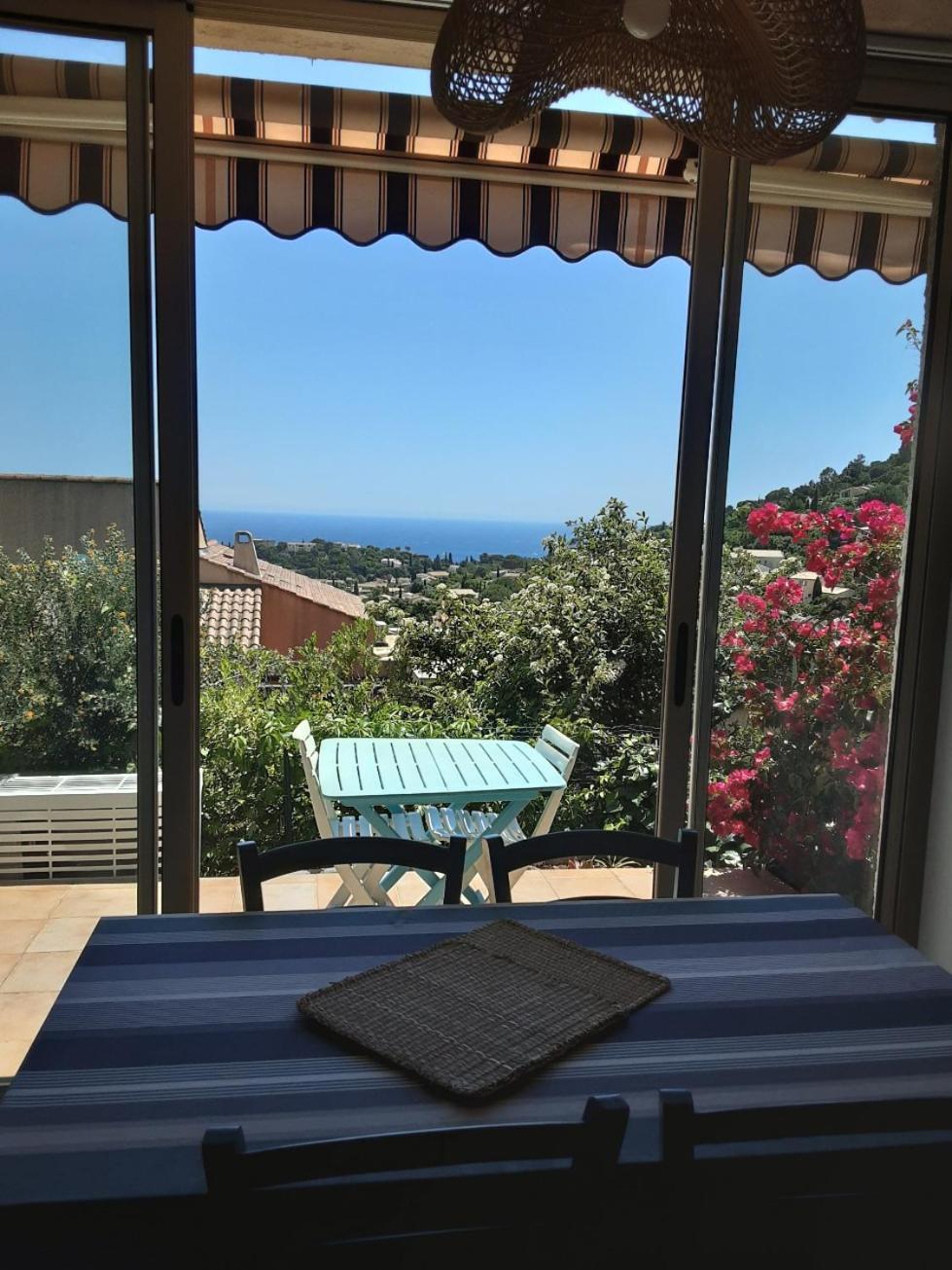 "Ti Sable" Agreable Studio Climatise, Jolie Vue Mer, Piscine A Cavalaire Sur Mer Golfe De St-Tropez Exterior photo